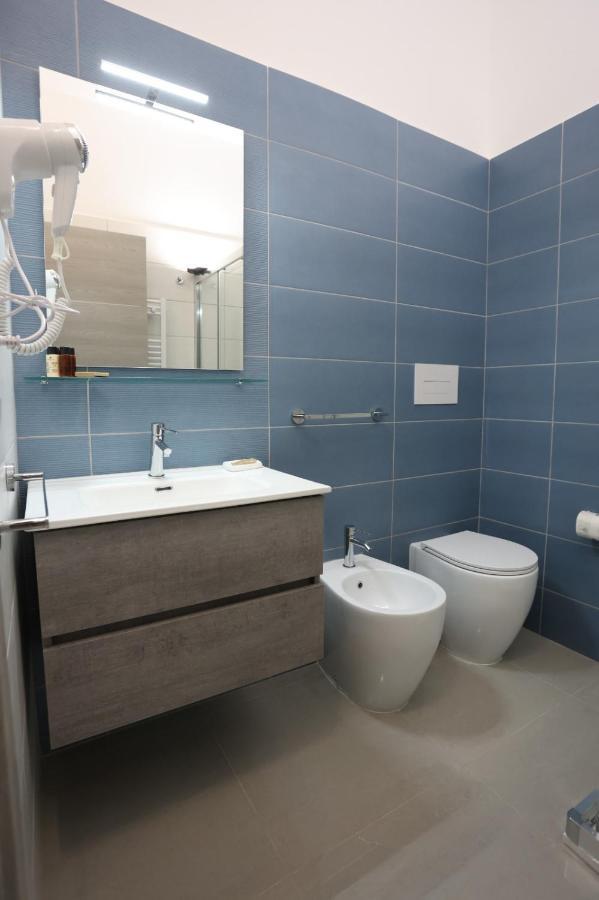 Civico 49 Bed&Breakfast Lecce Bagian luar foto