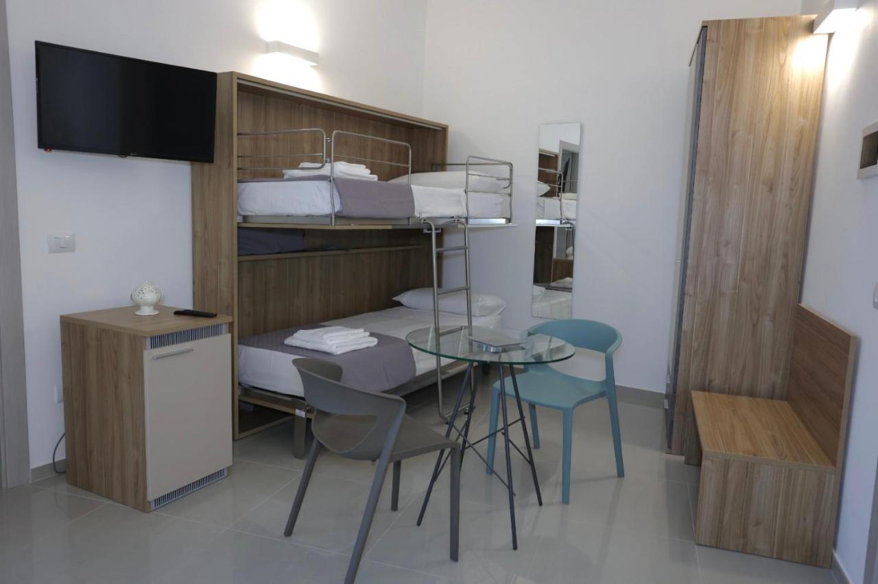 Civico 49 Bed&Breakfast Lecce Bagian luar foto