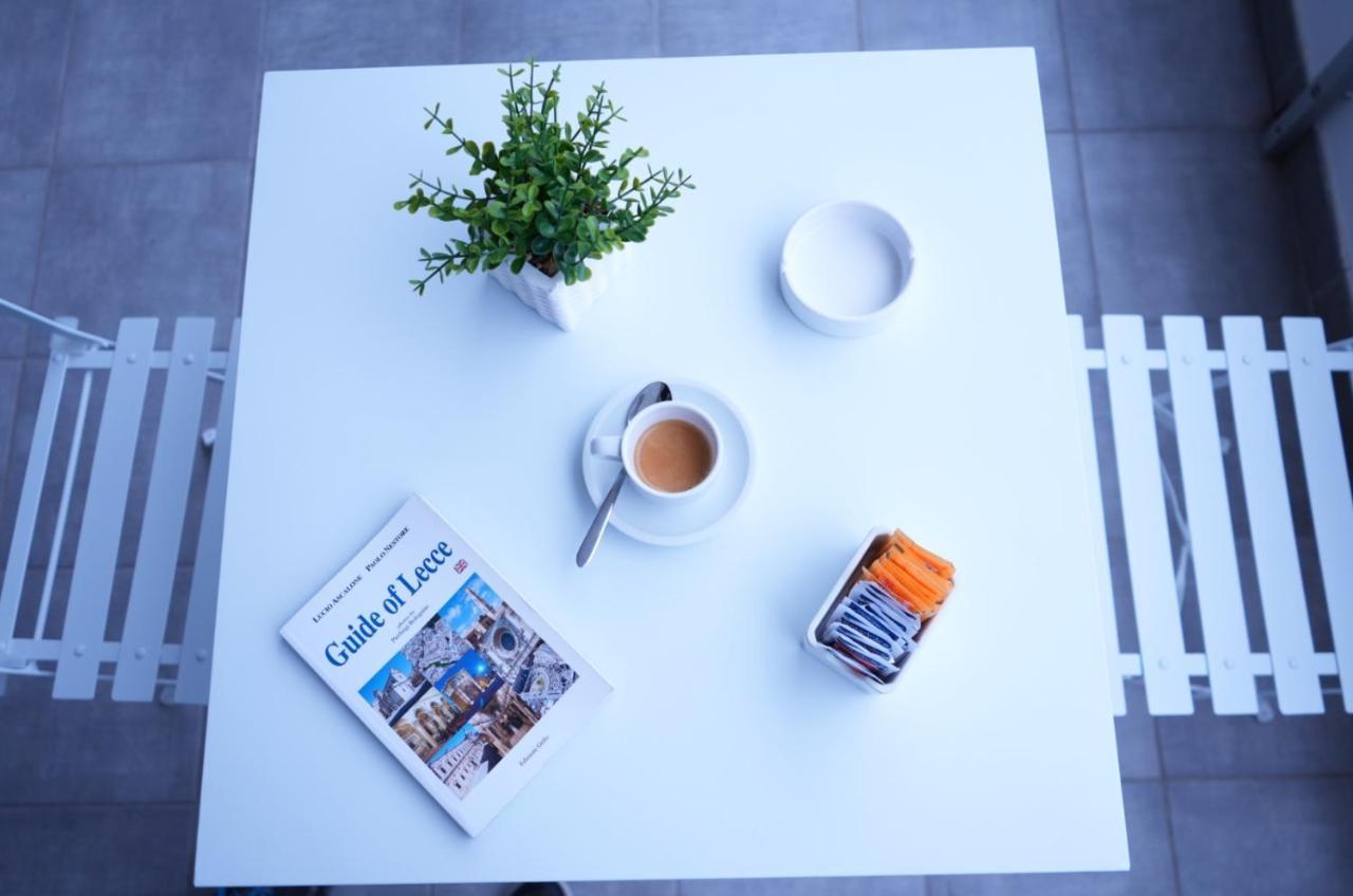 Civico 49 Bed&Breakfast Lecce Bagian luar foto