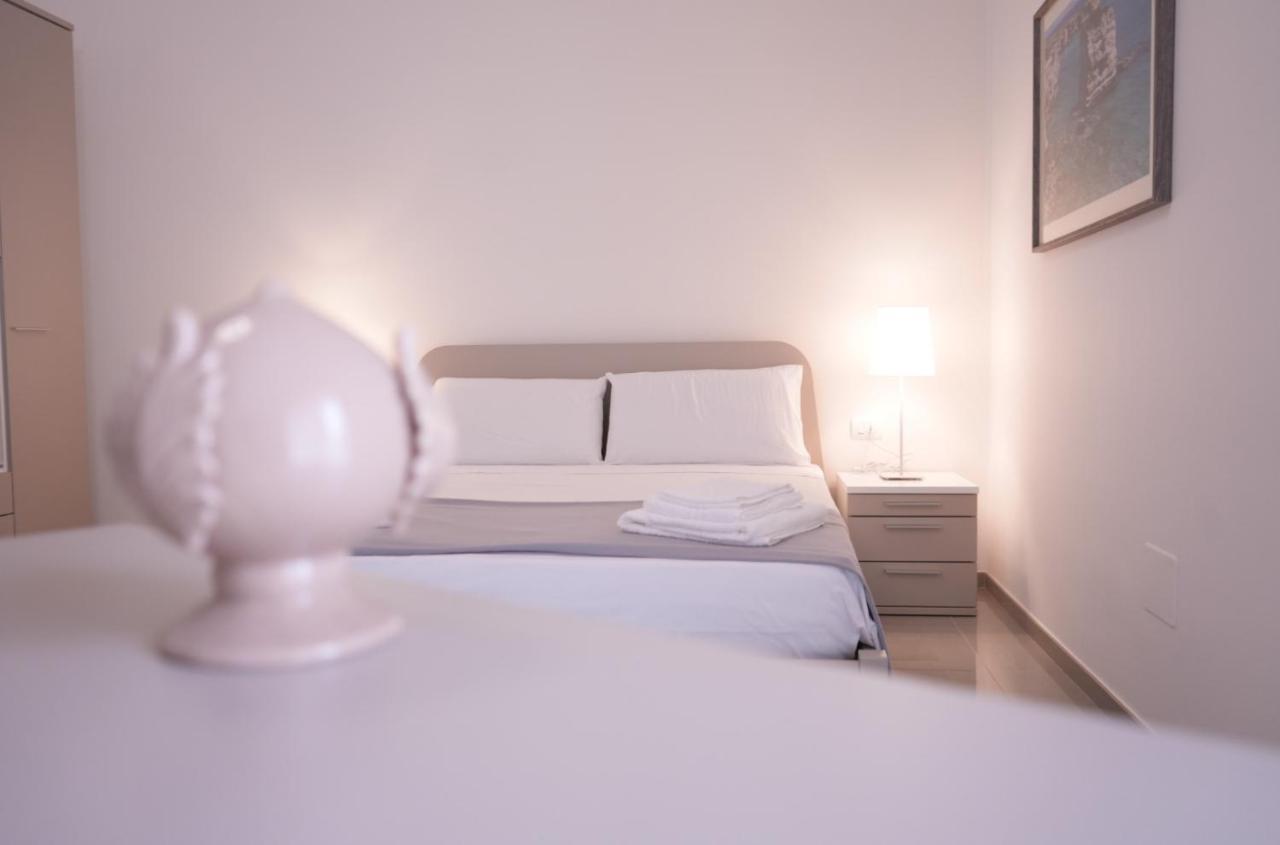 Civico 49 Bed&Breakfast Lecce Bagian luar foto