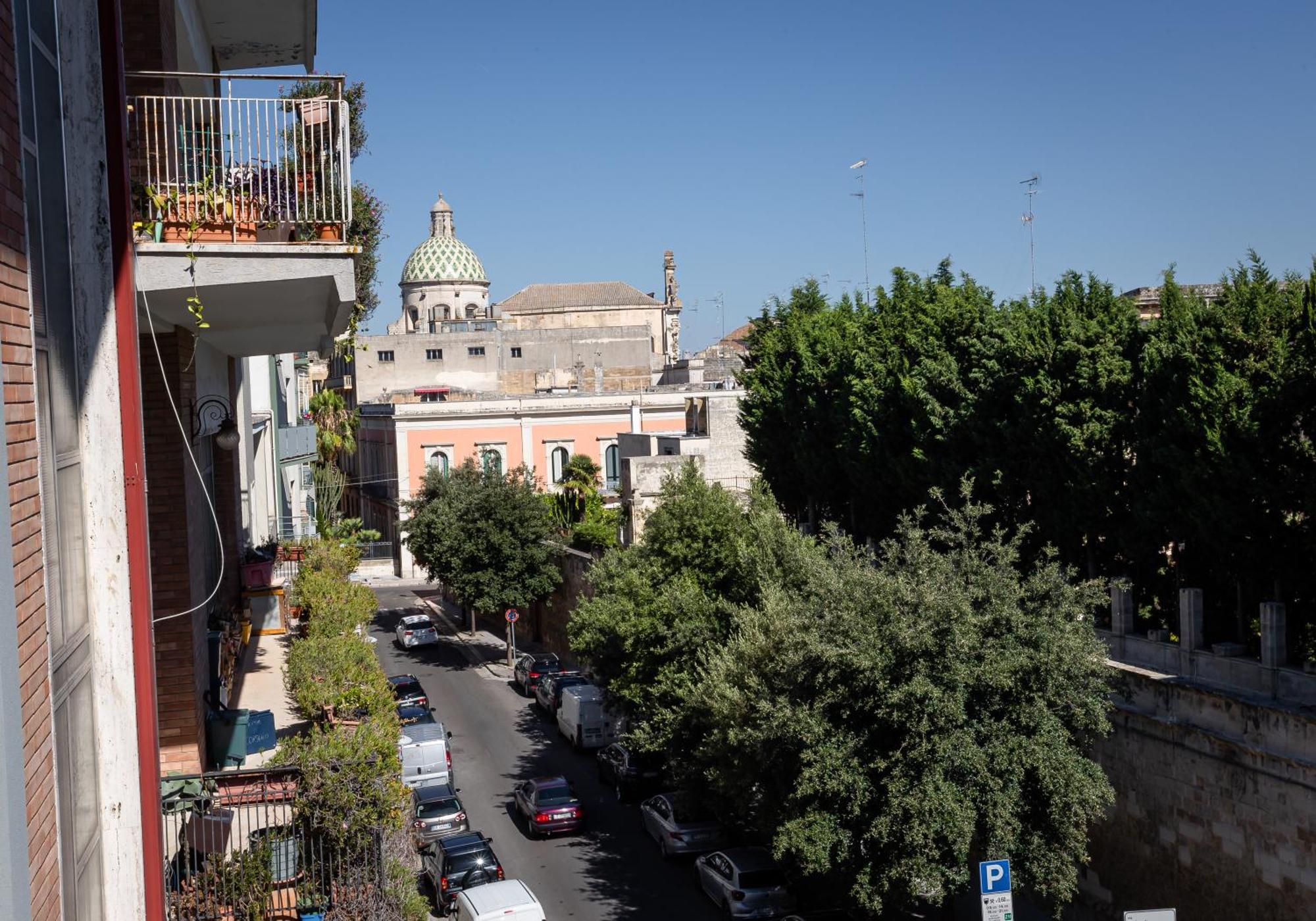 Civico 49 Bed&Breakfast Lecce Bagian luar foto