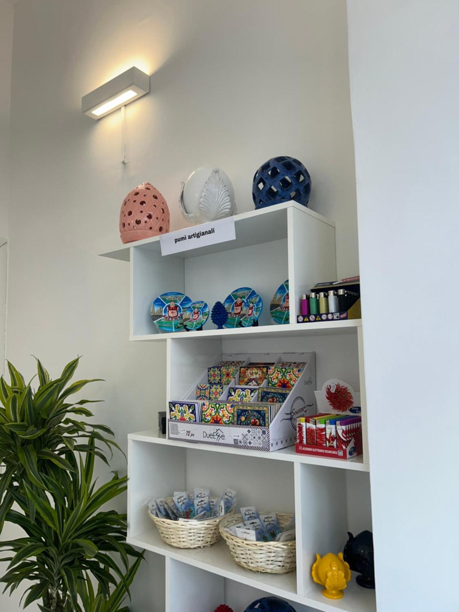 Civico 49 Bed&Breakfast Lecce Bagian luar foto